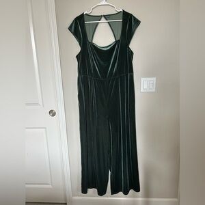 Old Navy Hunter Green Velvet Jumpsuit with Pockets